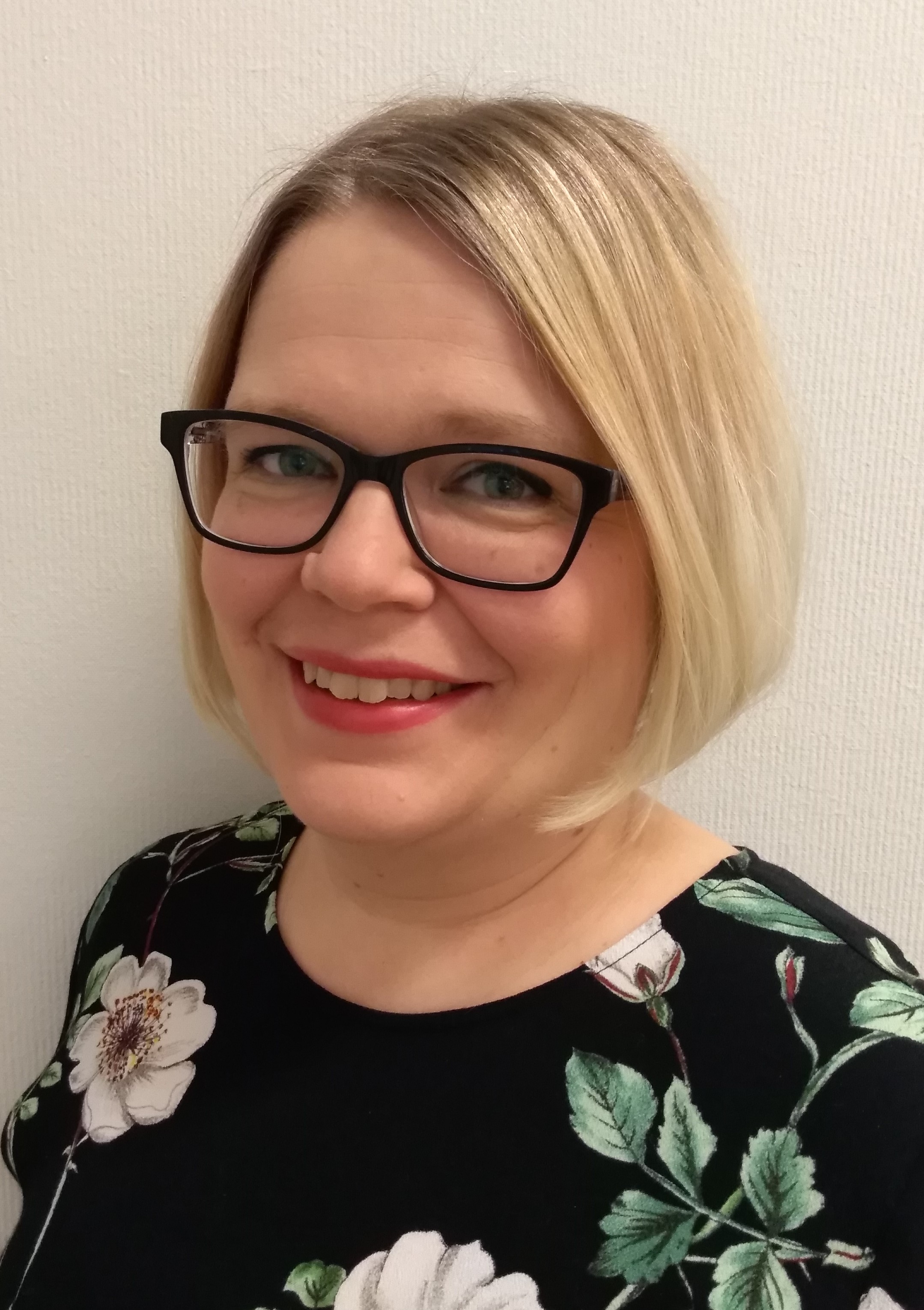 Henkilökuvassa toiminnanjohtaja Virpi Veijanen